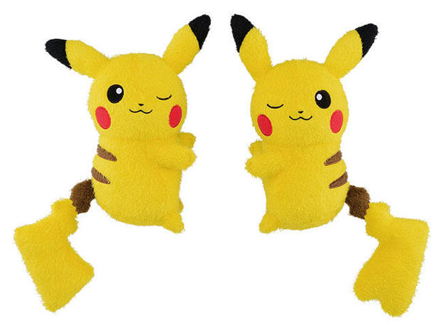 37946_POKEMON SUN _ MOON RELAXING TIME BIG PLUSH-PIKACHU(MALE)･PIKACHU(FEMALE)-.jpg